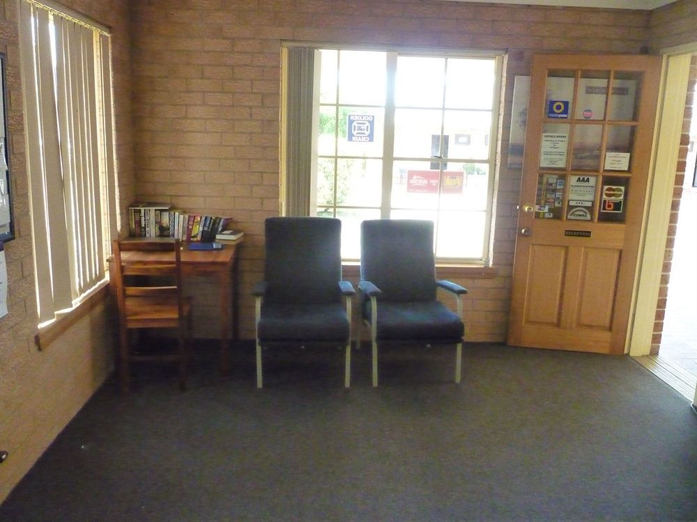 Golden Chain Aalana Motor Inn Cowra Exterior foto